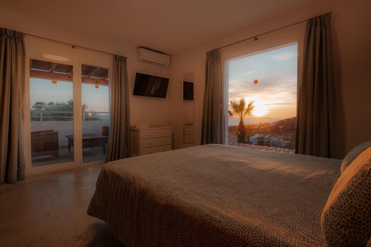 Villa Can Joan I - Fantastic Sunset Views And Family Friendly - San Antonio  Exterior foto